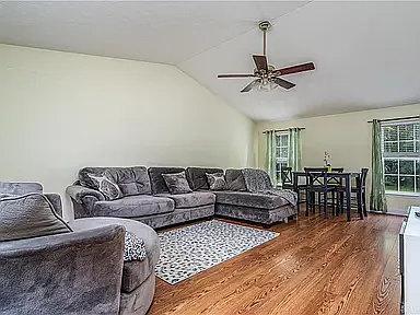3595 King Edward Way — Photo 12
