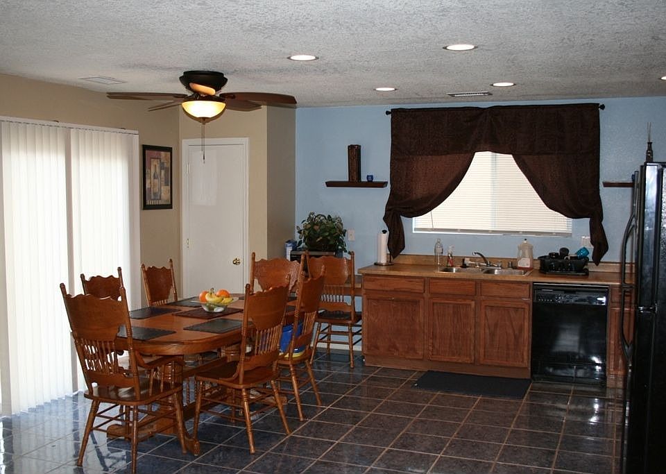 1st image of 2608 Angel Dr NW