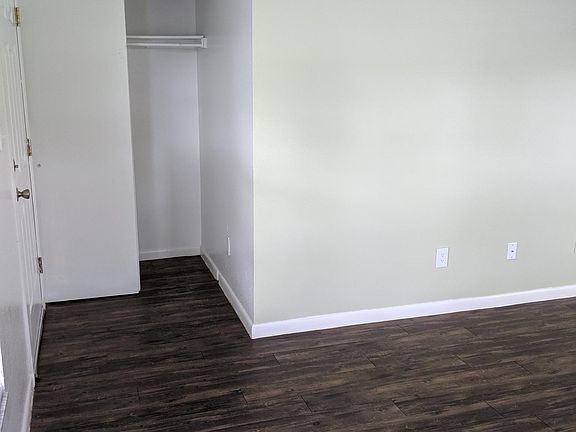 5th image of 3600 49th Ave N #36005A