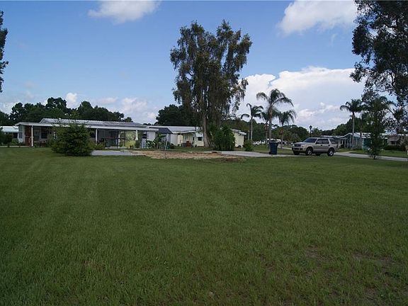2nd image of 1021 Belmont Cir