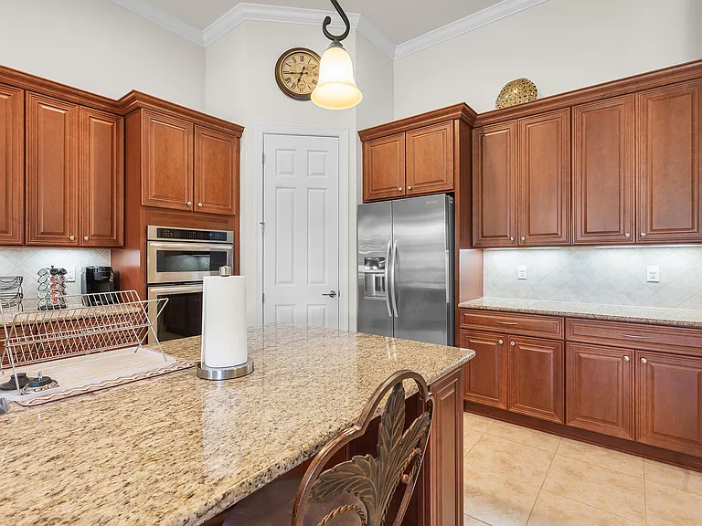 4127 Siena Cir — Photo 16