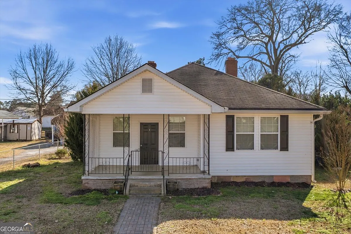 373 Wingfoot St photo 1
