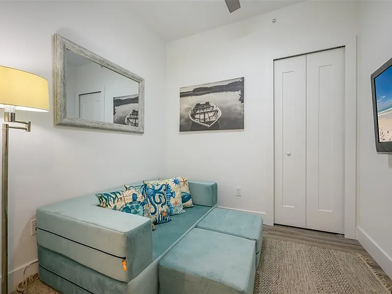 1703 N Tamiami Trl #207 — Photo 34