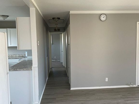 5th image of 26729 Margaret St