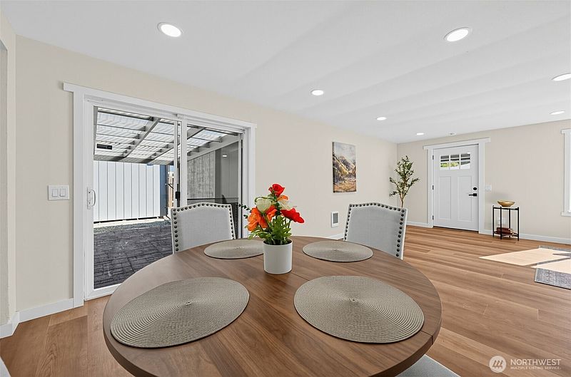 4th image of 18806 SE 168th Street