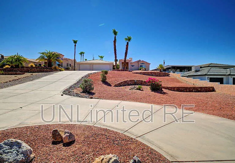 304 Acoma Blvd S — Photo 34