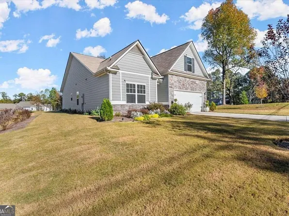 2312 Sycamore Dr, Snellville, GA 30078
