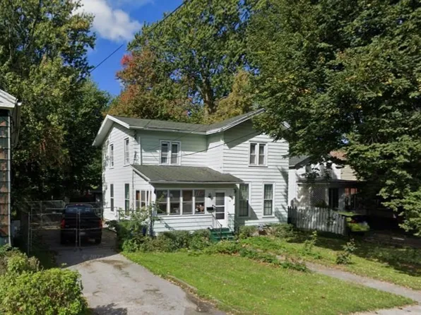 18 N Liberty St, Albion, NY 14411
