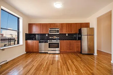 Rented by Living New York