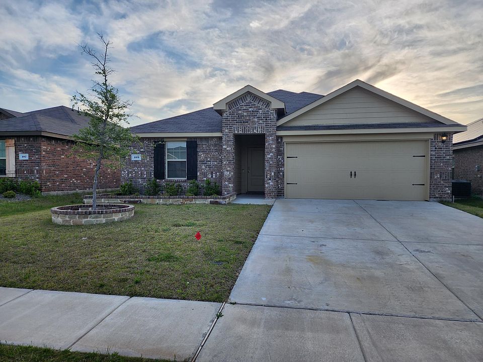 1st image of 109 Sir Barton Ln