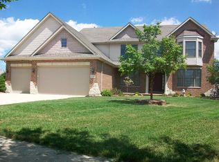 12719 Barrow Ln, Plainfield, IL 60585