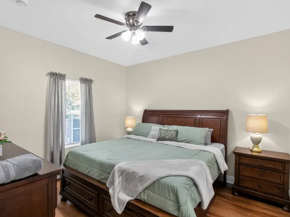 2802 Mimosa Rd, Brunswick, GA 31520