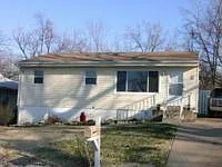 42 Bascom Dr photo 1