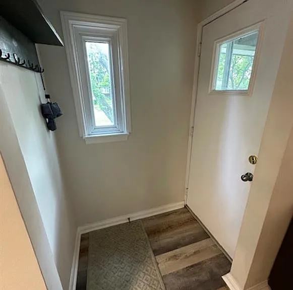 926 Thompson Blvd — Photo 12