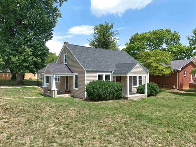 1527 Mulberry St, Waynesboro, VA, 22980