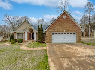 4070 Ada Creek Dr, Gainesville, GA 30506