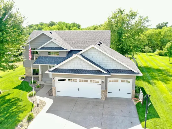 972 Waters Edge Cir, Avon, MN 56310