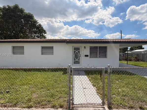 5190 E 8th Ln, Hialeah, FL 33013