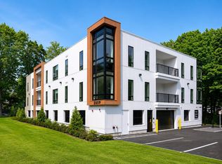 2059 Lafayette Rd #202, Portsmouth, NH 03801