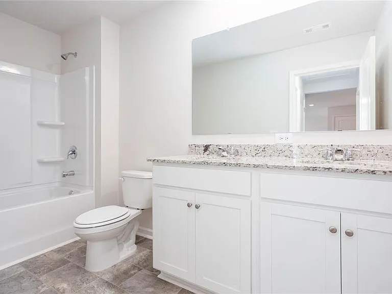 61 Grove Springs Ct — Photo 31