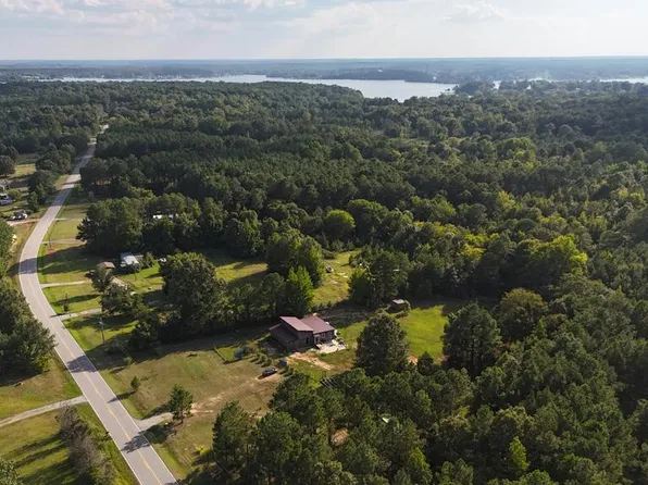1020 Barnett Rd, Cross Hill, SC 29332