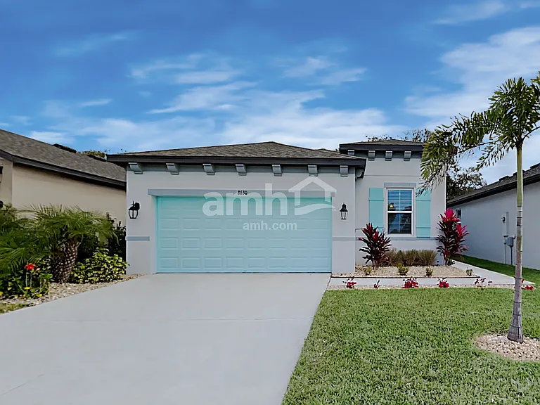 8630 Firefly Pl — Photo 1