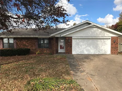 4006 Watkins Ave Photo 1