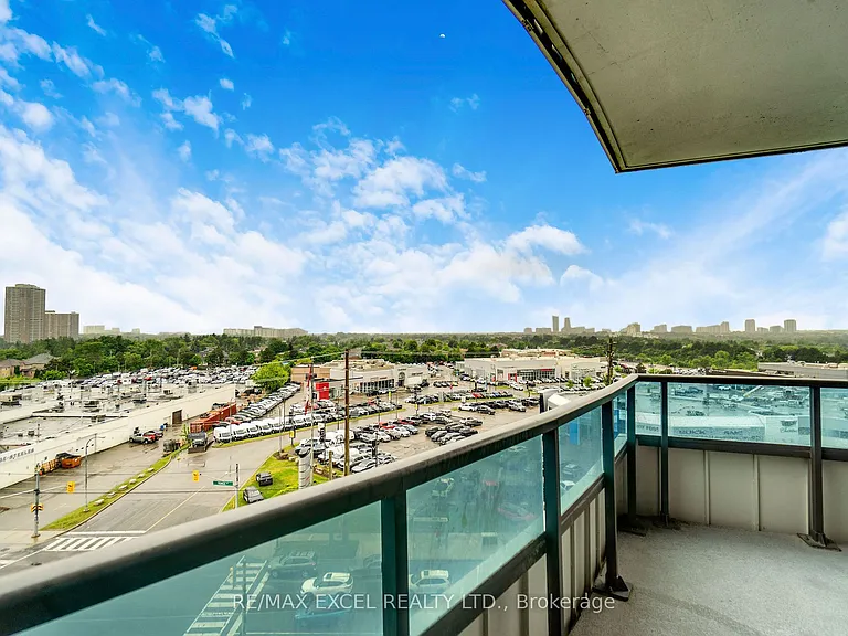7161 Yonge St #625 — Photo 34