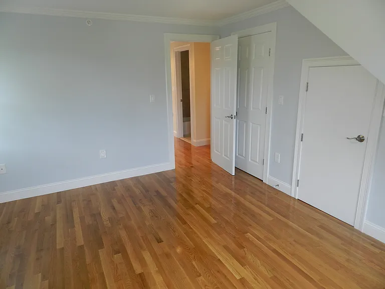 20 Greenville St #2 — Photo 11