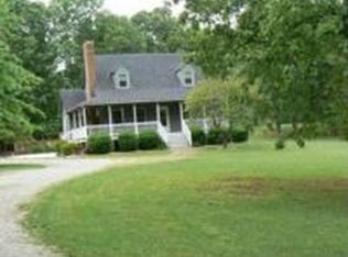 220 Vogel Rd, Cumberland, VA 23040