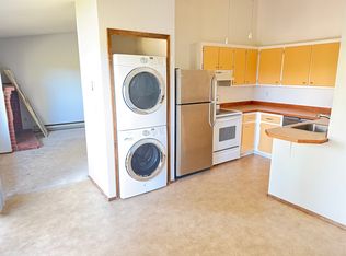 19725 76th Ave W #B7, Lynnwood, WA 98036