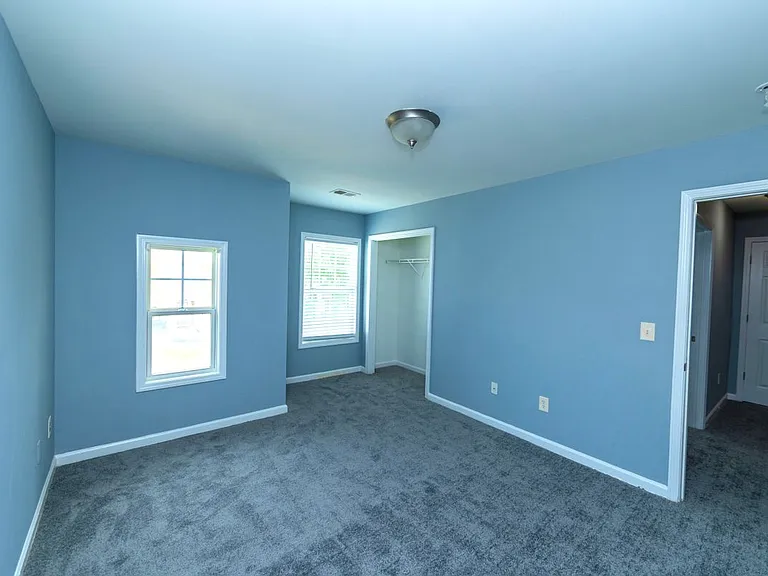 5815 Weddington Dr — Photo 28