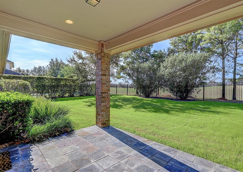 1st image of 23126 San Salvador Pl