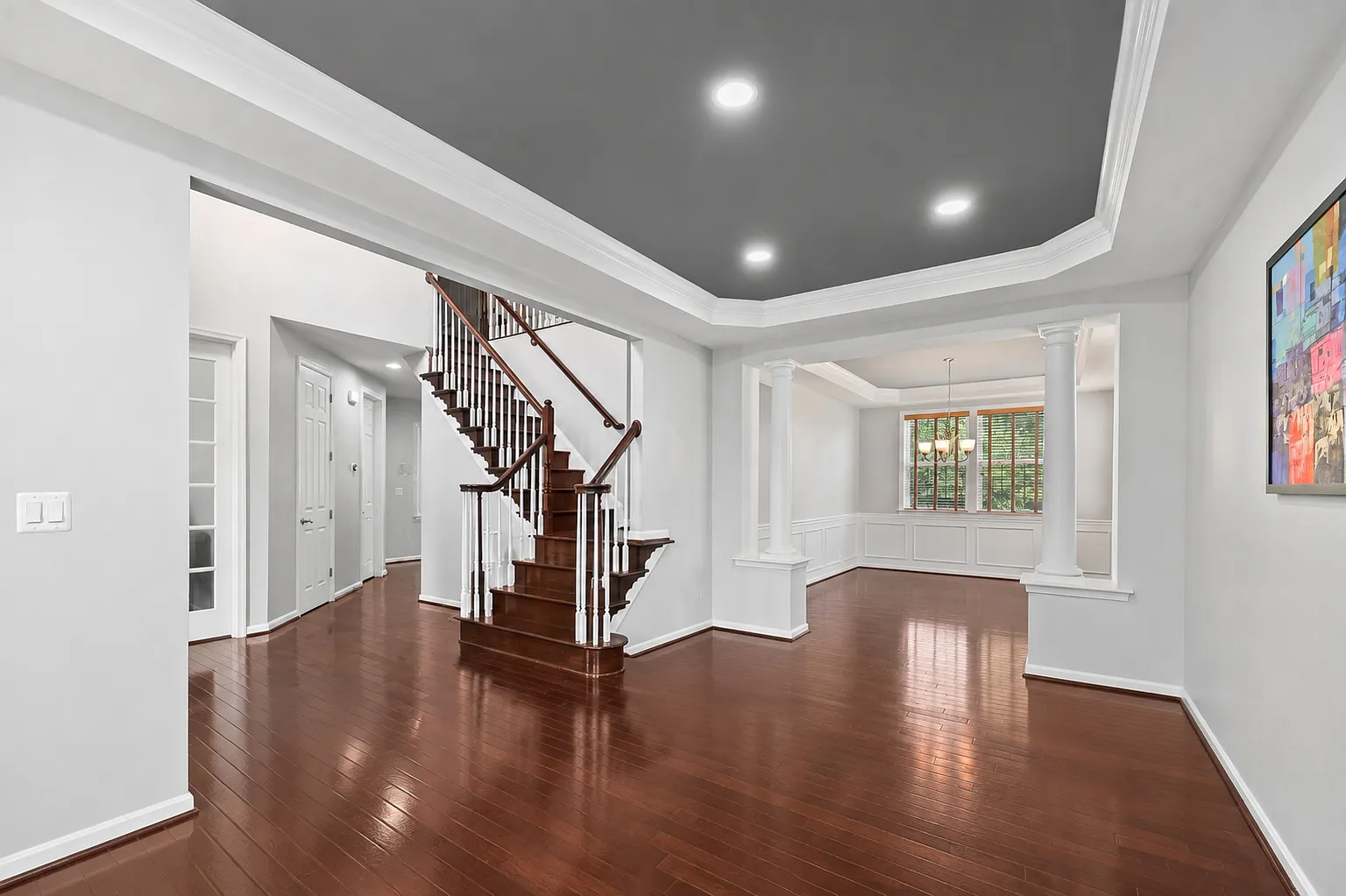 4 bed, 5056 sqft, $4,200 — Photo 3
