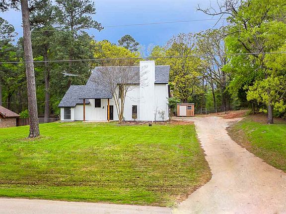 4th image of 5311 N Wood Ln