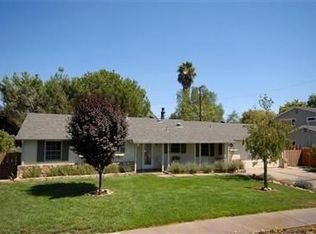 1010 Sunset Pl, Ojai, CA 93023
