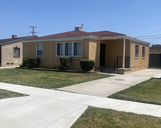 3rd image of 1538 W 110th Pl