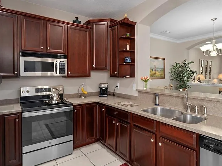 10409 Crimson Park Ln #105 — Photo 3