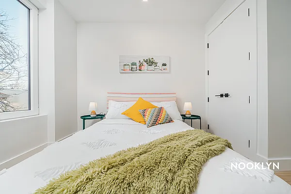 Rented by Nooklyn NYC LLC | media 13