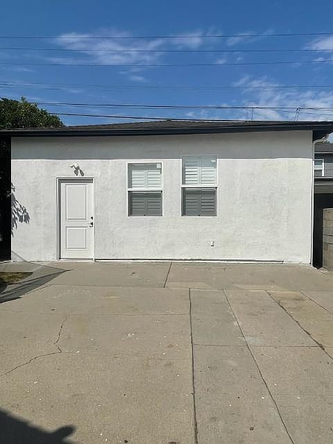 1st image of 3465 Perlita Ave