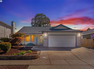 6874 SE Ariel St, Hillsboro, OR 97123