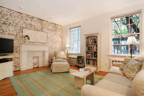 Sold by Corcoran | media 7