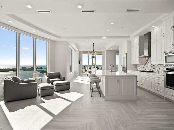3rd image of 4971 Bonita Bay BLVD #PH2503
