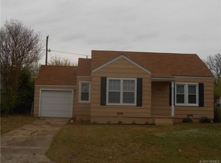 2352 Fredonia St, Muskogee, OK 74403