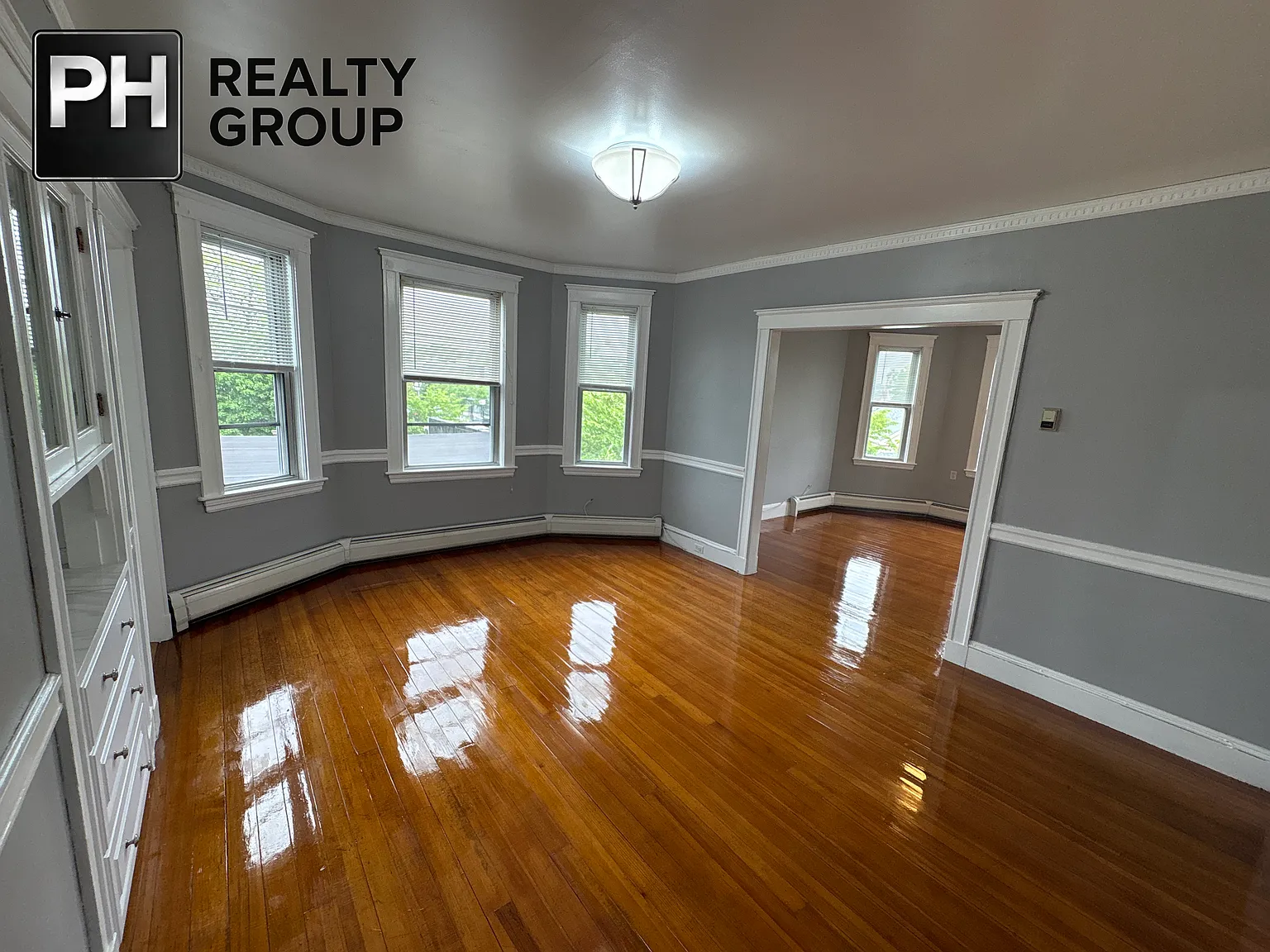 2 bed, 1000 sqft, $2,800 — Photo 4