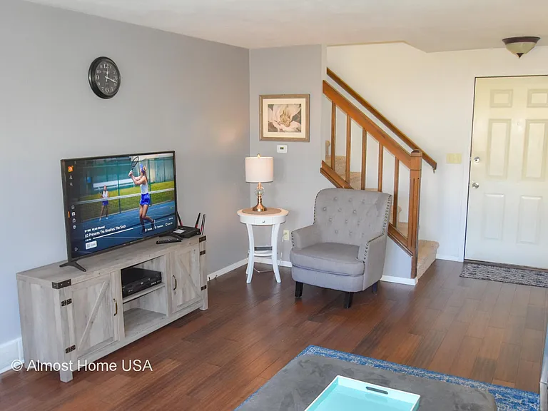1028 Coppens Rd — Photo 7