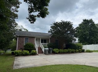 186 Gum St #A, Randleman, NC 27317