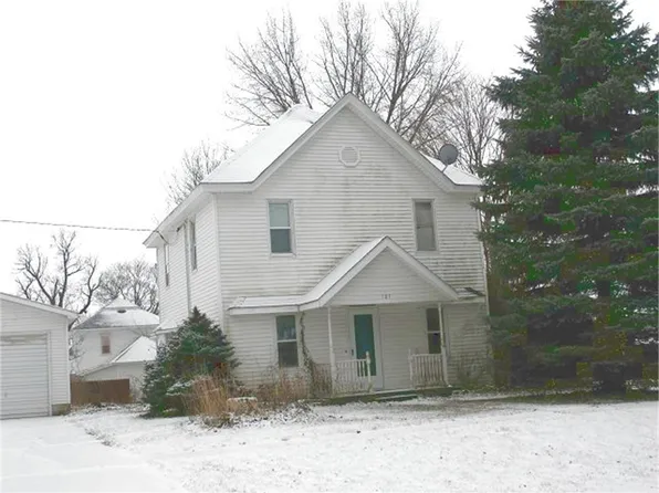 107 3rd Ave NW, Tripoli, IA 50676