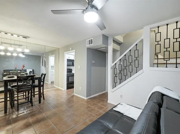 1808 Rio Grande St APT 2, Austin, TX 78701