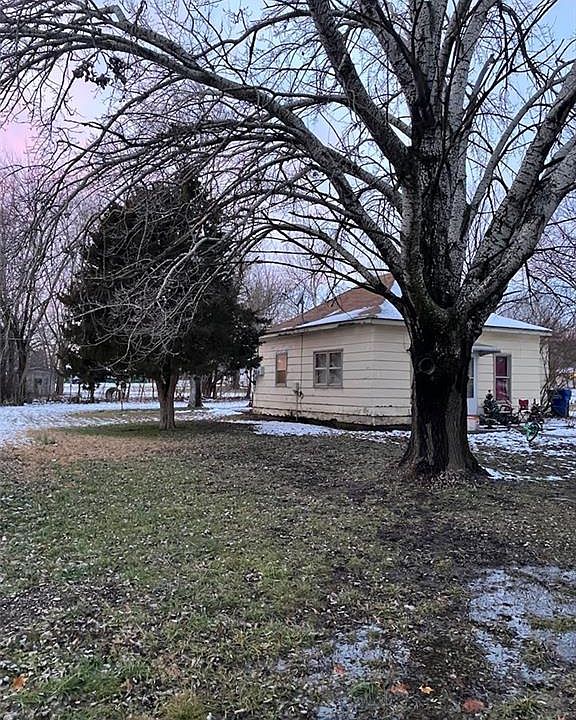 626 N 6th St, Lacygne, KS 66040 Zillow